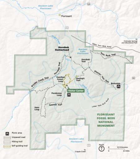 Official visitor map of Florissant Fossil Beds National Monument (NM) in Colorado. Published by the National Park Service (NPS).